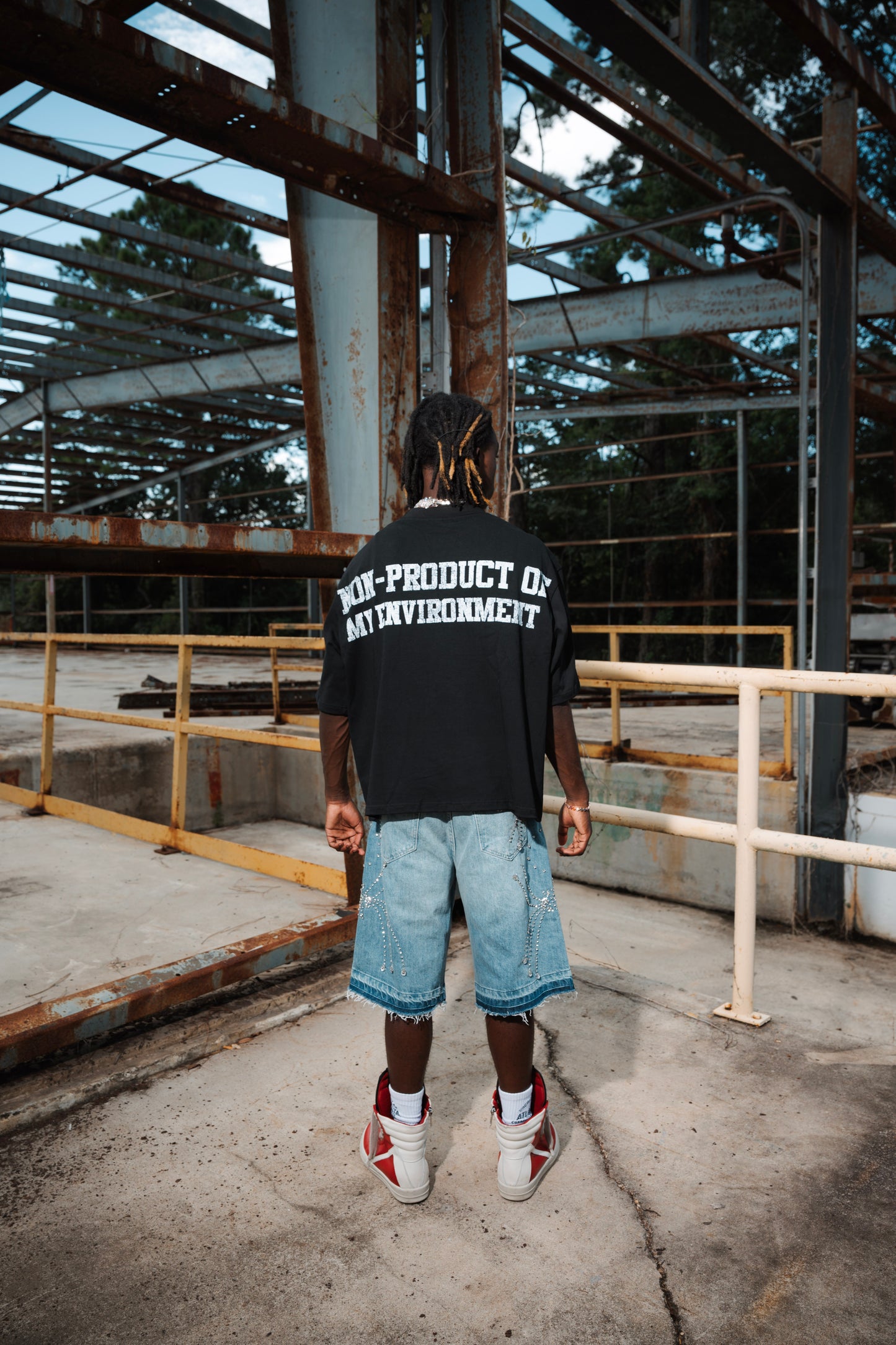 BLACK Z-SHIRT